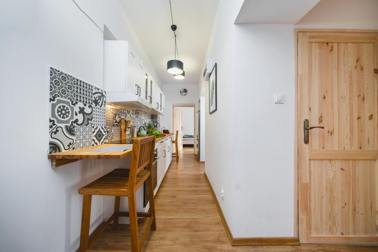 Apartment 3 Bedroom In The Heart Of Cracow - By Upstairs Krakau