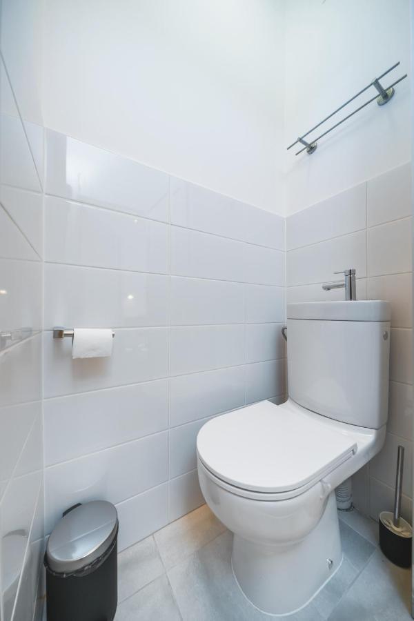 3 Bedroom In The Heart Of Cracow - By Upstairs * Krakau